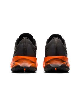 Zapatillas Asics Novablast Negro/Naranja Hombre