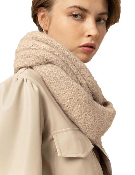 bufanda beige mujer