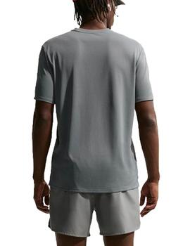 Camiseta Nike Miler Dri-Fit Gris Hombre
