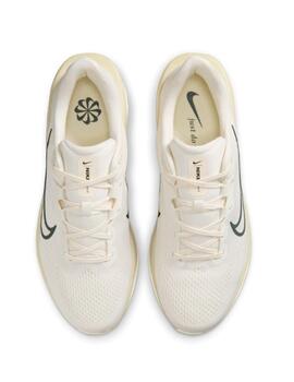 Zapatillas Nike Quest 6 Beige Hombre
