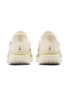 Zapatillas Nike Quest 6 Beige Hombre