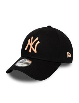 Gorra New Era Essential 3930 NYY Negro Hombre